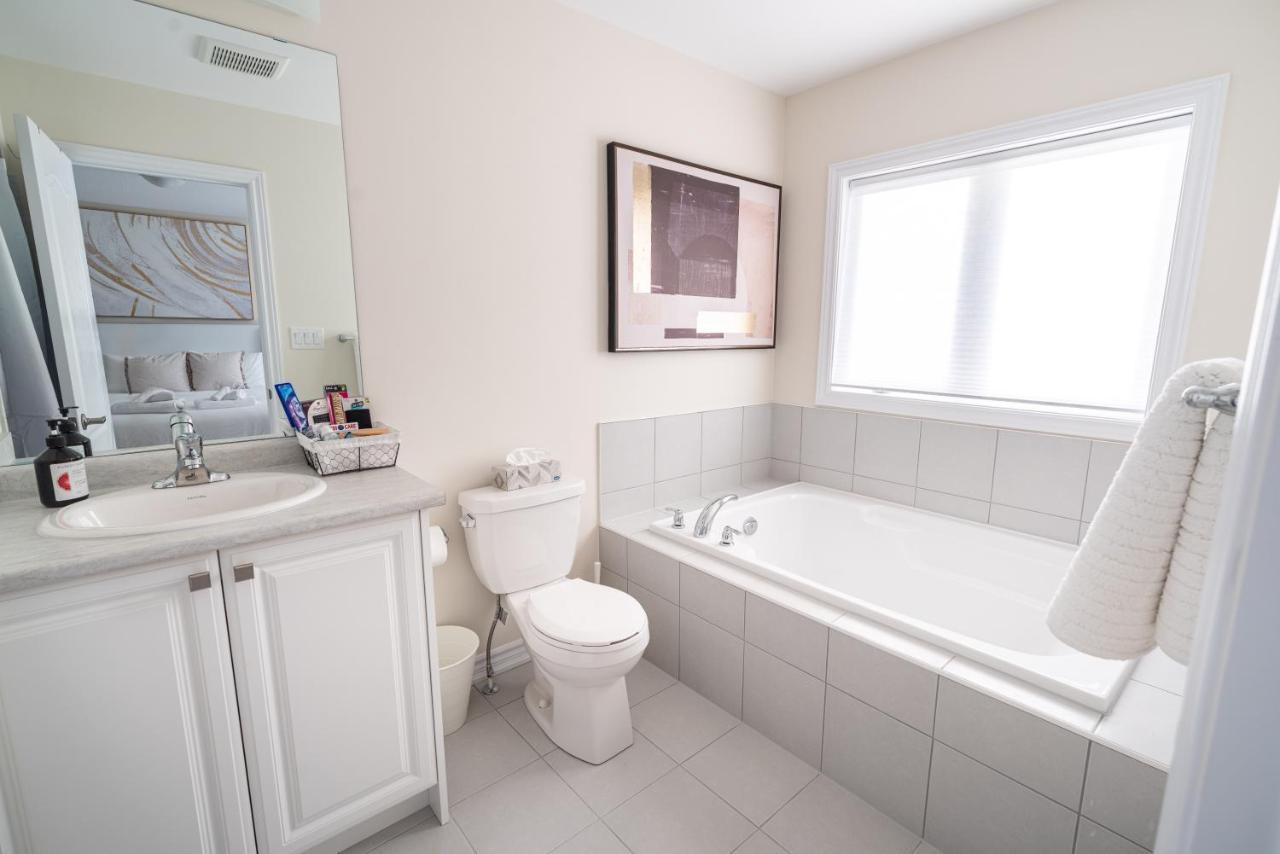 Brand New Home Minutes From Niagara Falls. Thorold Exterior foto
