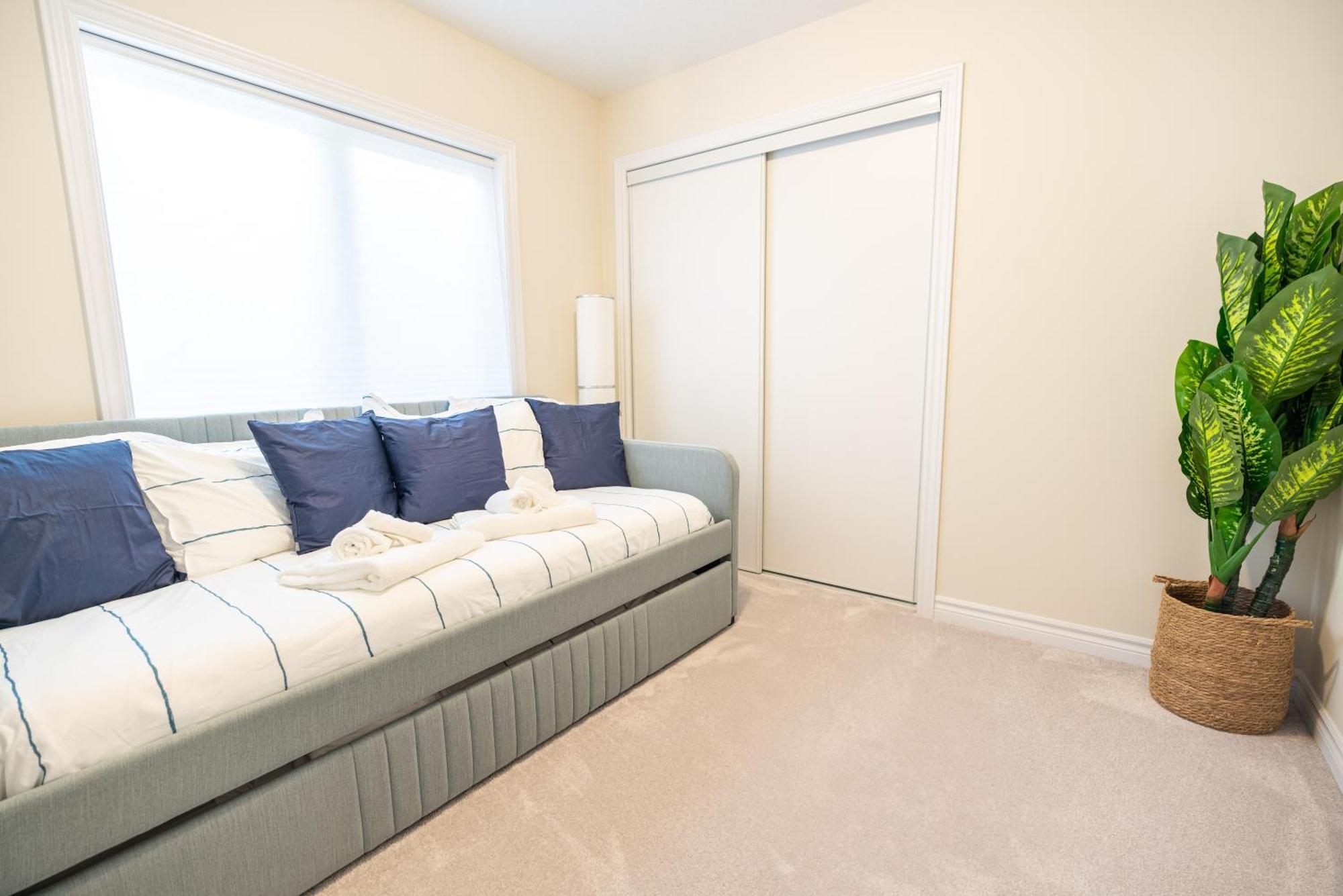 Brand New Home Minutes From Niagara Falls. Thorold Exterior foto